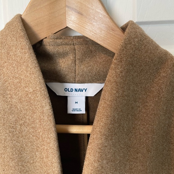 Like new Old Navy faux wool over coat. Tan, size medium - Picture 5 of 5